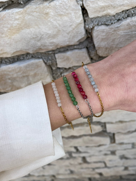 Narukvica s poludragim kamenom