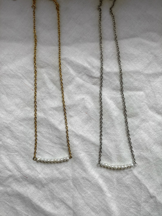 Ogrlica s mini biserima