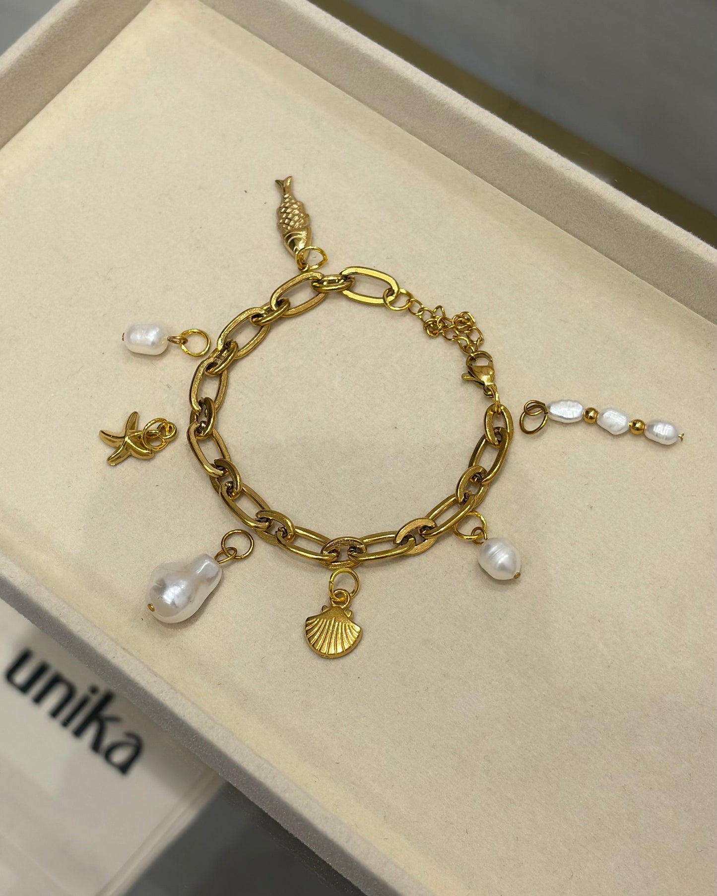 Pendant - shell