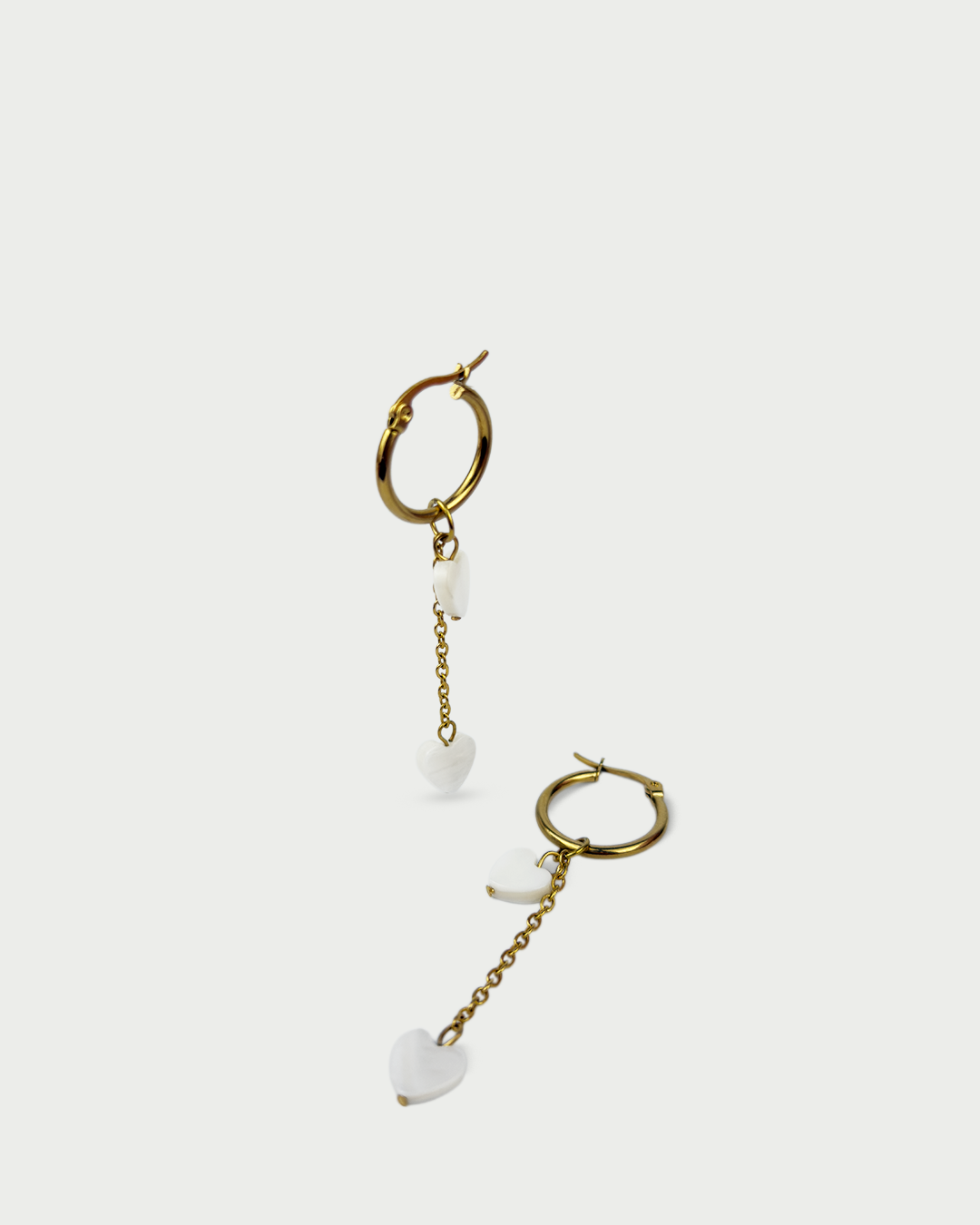 Viseće naušnice sa srcima