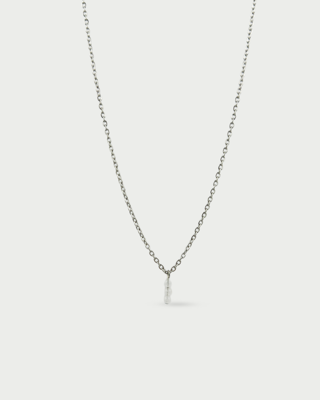 Ogrlica s poludragim kamenom