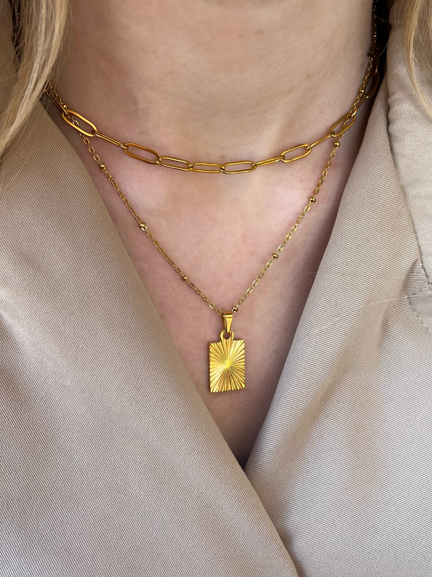 paperclip choker sunce ogrlica