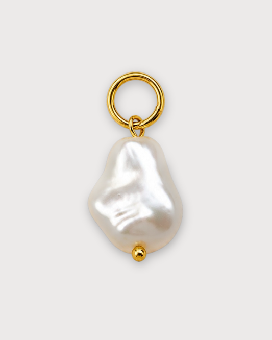 Pendant - mother-of-pearl in the shape of a pearl